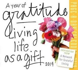 A Year of Gratitude Page-A-Day Desk Calendar 2019